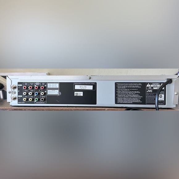 JVC HR-XVC17SU DVD JVS CD Combo Hi-Fi Stereo Player Video Cassette Recorder - Picture 5 of 14